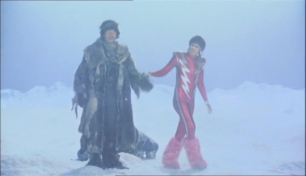 STOP TUGGING MY MINK. I'M NOT GOING ANYWHERE. 