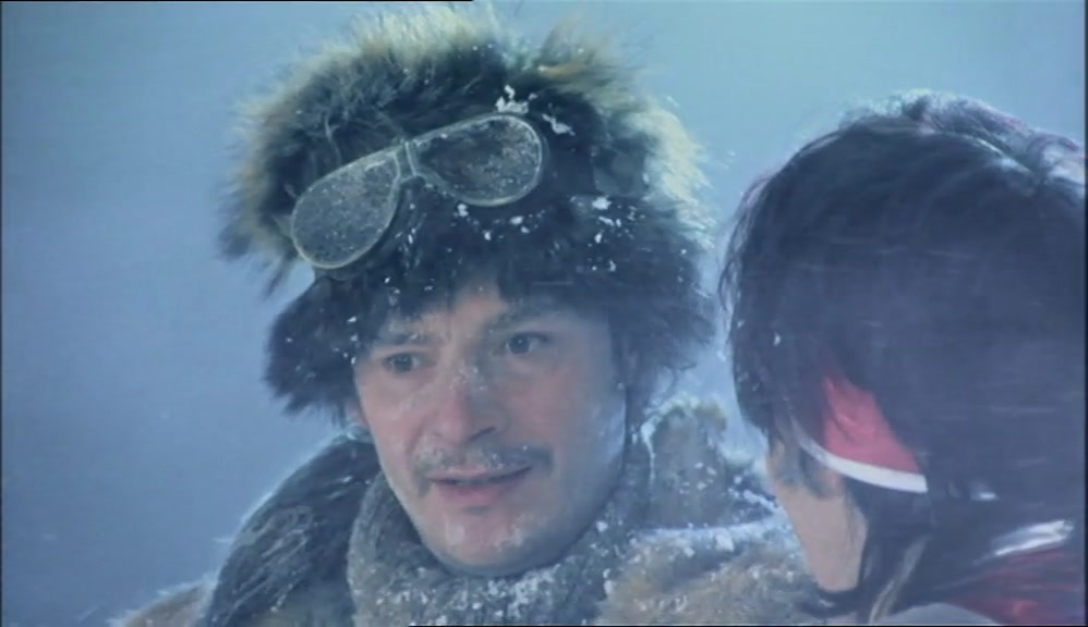 - WHAT, BY A MINK? - THEY GET VERY BIG OUT HERE, THE MINK. 