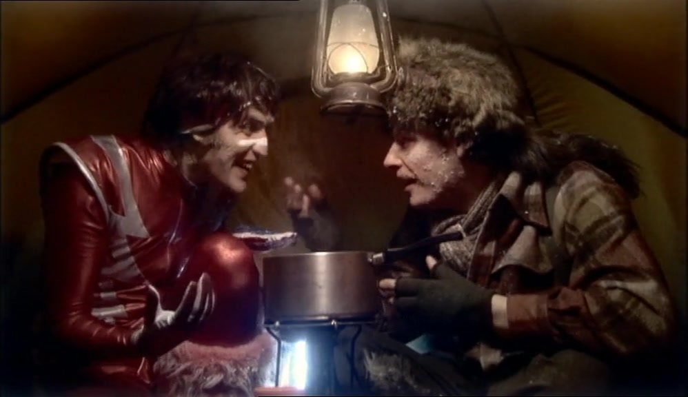 - IT'S WORKING. - HE'S TALKING ABOUT THE EGG. 