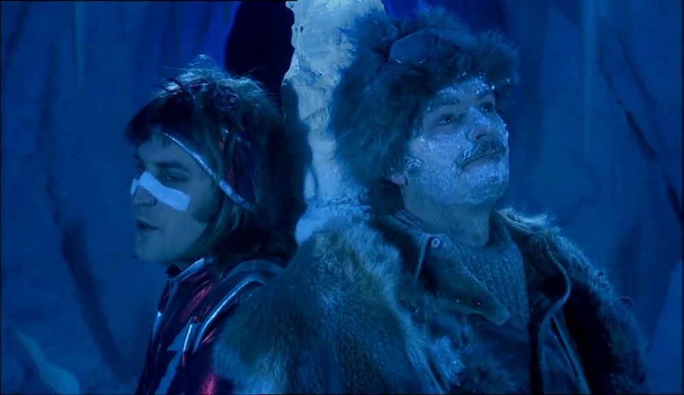 - MMM? - I DON'T WANNA DIE. 