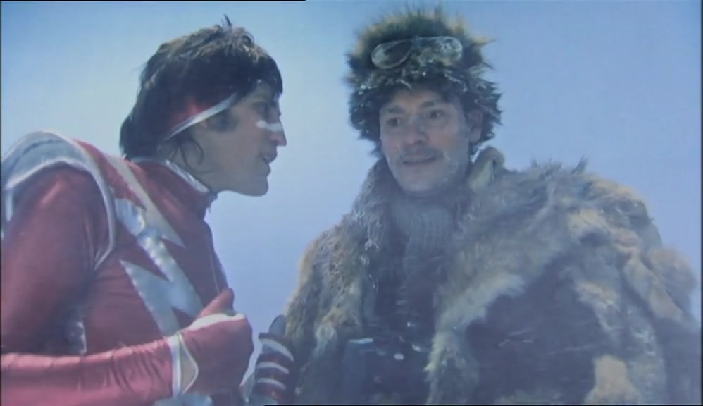 - WE'RE A TEAM, THOUGH, YEAH? - OH, RIGHT. YEAH. 