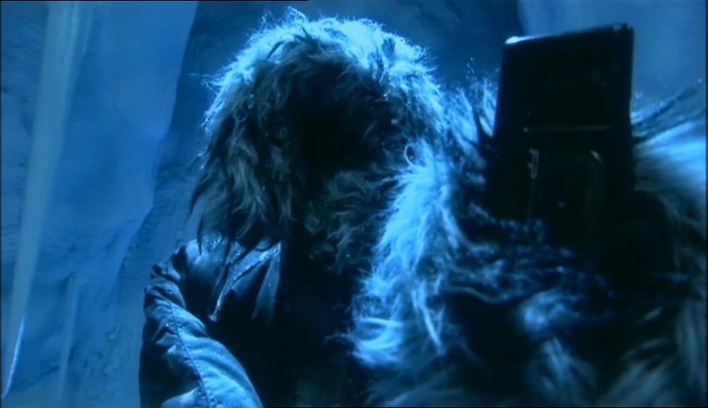 - THAT'S NOT ME. - THEN I, HOWARD MOON, WILL BE FAMOUS. 