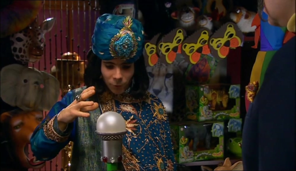 TO LOOK FOR THE EGG OF MANTUMBI.  