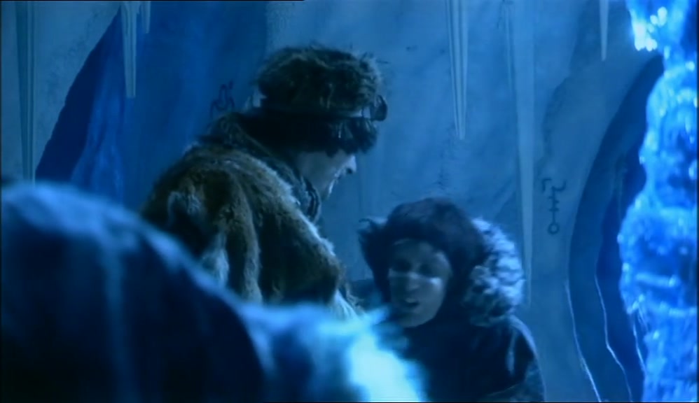 - IT'S ME. - VINCE! YOU'RE ALIVE! 