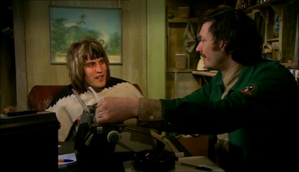 - I'M NOT IN THE MOOD. - COME ON. JUST LOOK AT IT. 