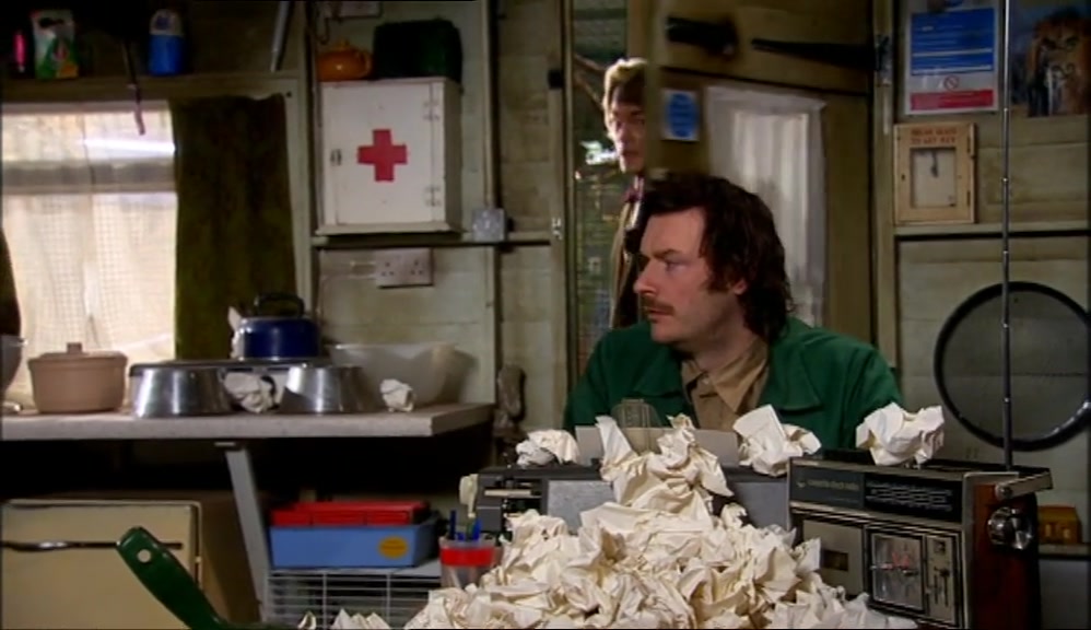 - HOWARD MOON? - YEAH? 