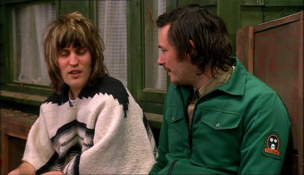 - THEY ARE. THEY'RE NOVELETTES. - IT'S IN CRAYON, YOU BERK. 