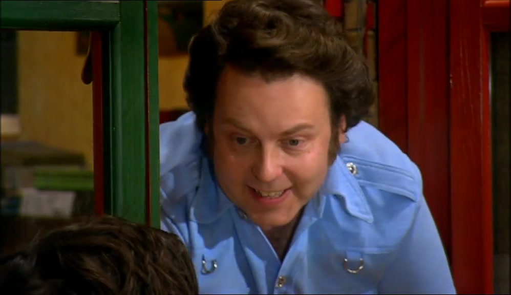 START COMING ON TO THE LADY, YOU KNOW, LA-DA-DA-DA-DA. 