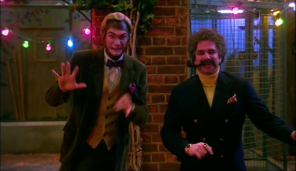 # A-CHARLIE COME, A-CHARLIE COME, A-BUBBLE GUM 