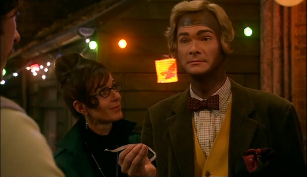 - LS IT? - MMM. 