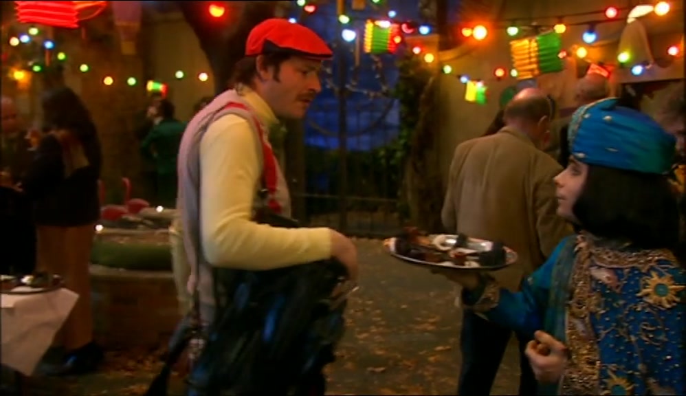 PIPE, SIR?  