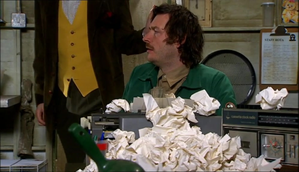 - HOWARD MOON? - YEAH? 