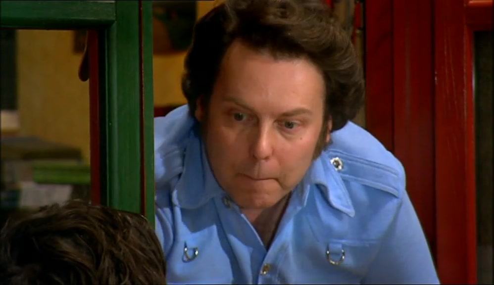 START COMING ON TO THE LADY, YOU KNOW, LA-DA-DA-DA-DA. 