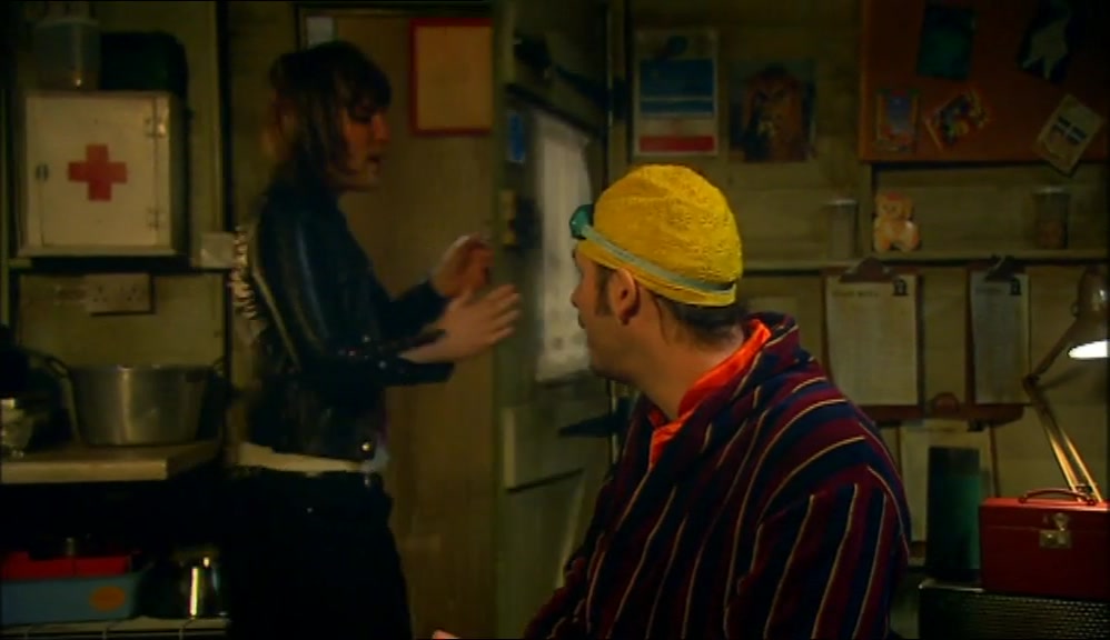 - VINCE, THAT'S NOT IT. - YEAH, WHATEVER. THIS IS BULLSHIT. 