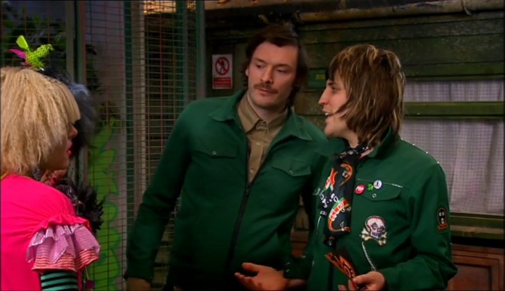 - BECAUSE I'M GETTING ON WELL. - GETTING ON WELL? 