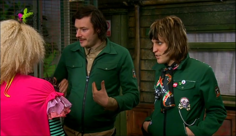 I'M HOWARD MOON, THE ZOO KEEPER.  