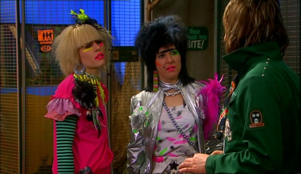 - CAN YOU SING? - I'M ONE OF THE GREAT FRONT MEN. 