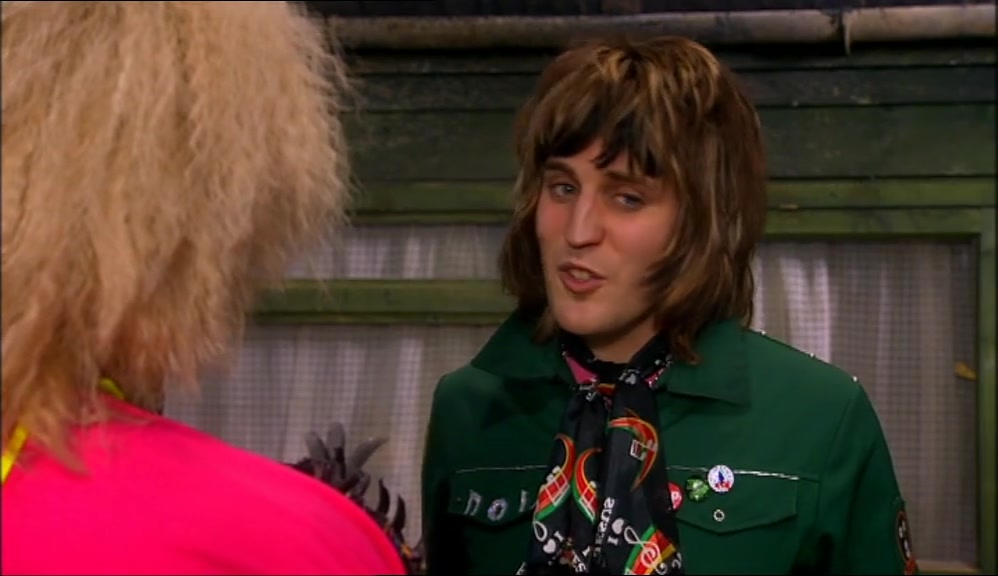 ROD STEWART WORKED IN A TORTOISE SANCTUARY. 