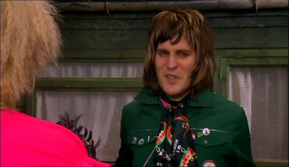 - CAN YOU SING? - I'M ONE OF THE GREAT FRONT MEN. 