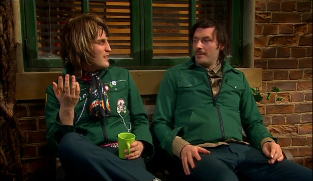 - OH, RIGHT. - SOMETHING THAT NOBODY NEEDS TO KNOW. 