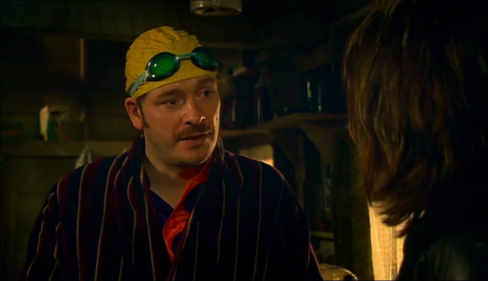- WHAT ABOUT THE GIRLS? THEY'RE INTO YOU. - ARE THEY? 