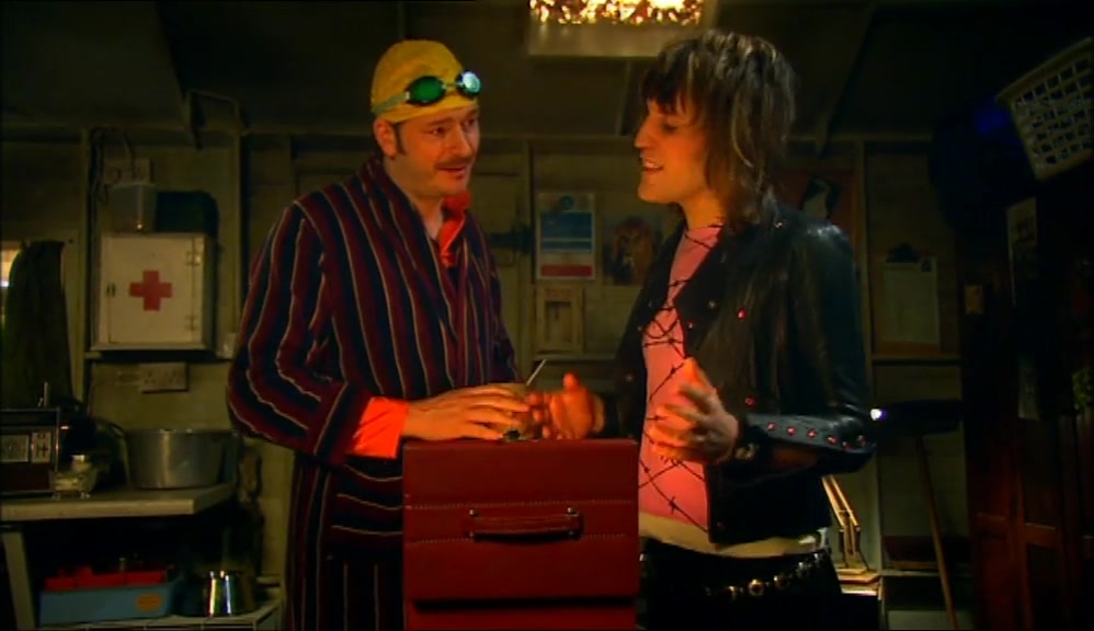 - IT SEEMS LIKE A LOT. IT'S FINE, HONESTLY. - NO, IT'S NOT THAT. I CAN'T DO THE GIG. 