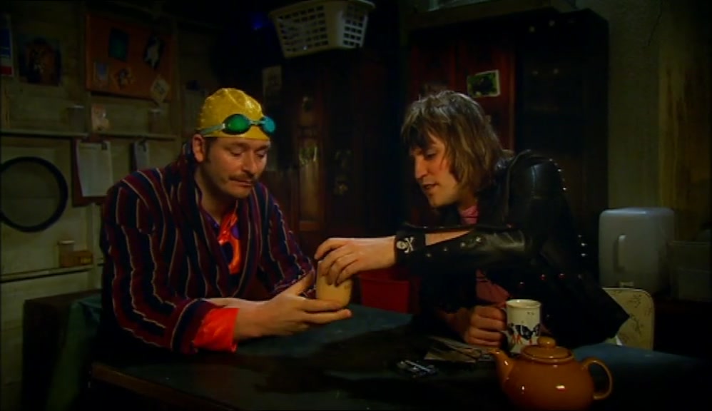 ALL RIGHT. HAVING A BIT OF TROUBLE WITH THE KEYBOARD PLAYER, JOHNNY TWO HATS. 