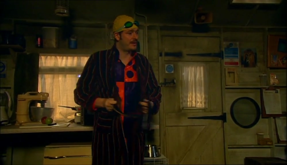 - YEAH, BUT THE LIFESTYLE, THE DRUGS. - WHAT DRUGS? 