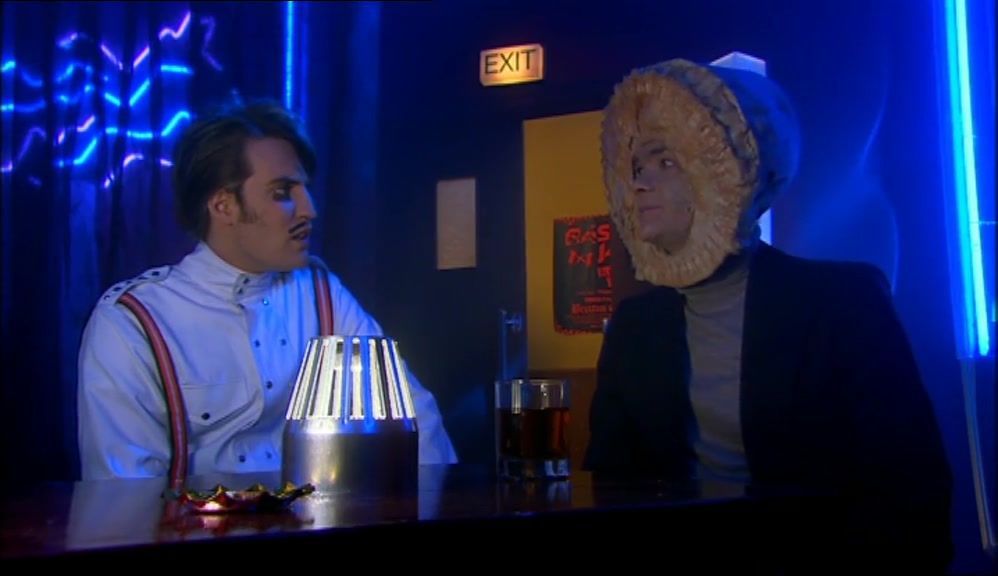 - SORRY I THOUGHT YOU WERE SOMEONE ELSE. - LISTEN. 