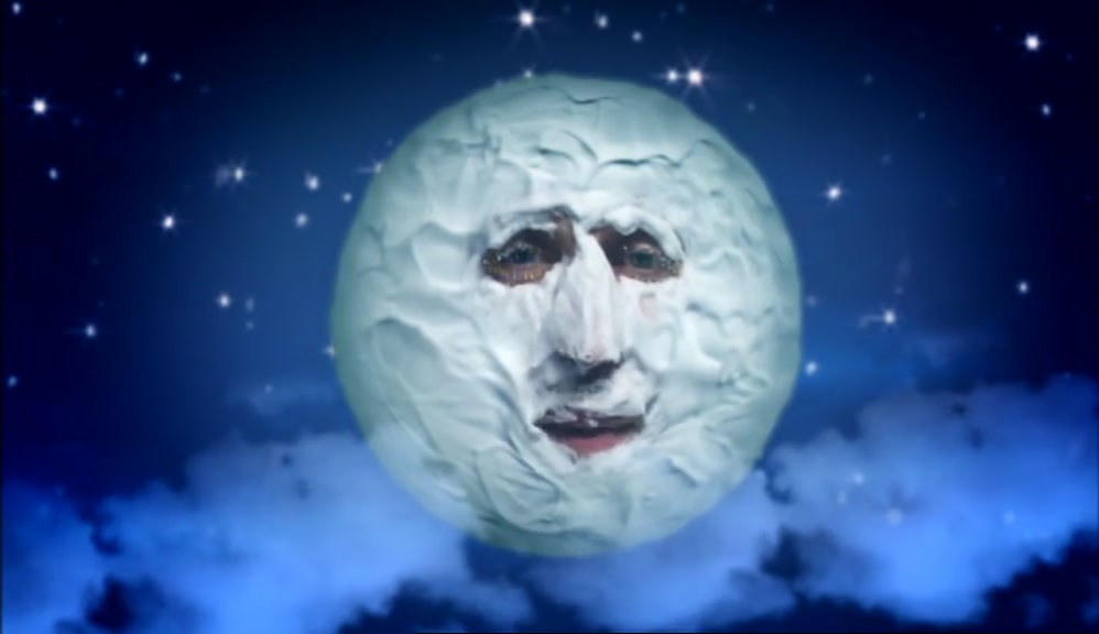 BUZZ ALDRIN, HE WALKING ON MY FACE. AND THEN THE THIRD ONE, A SPACEMAN WALKIN' ON MY FACE. 