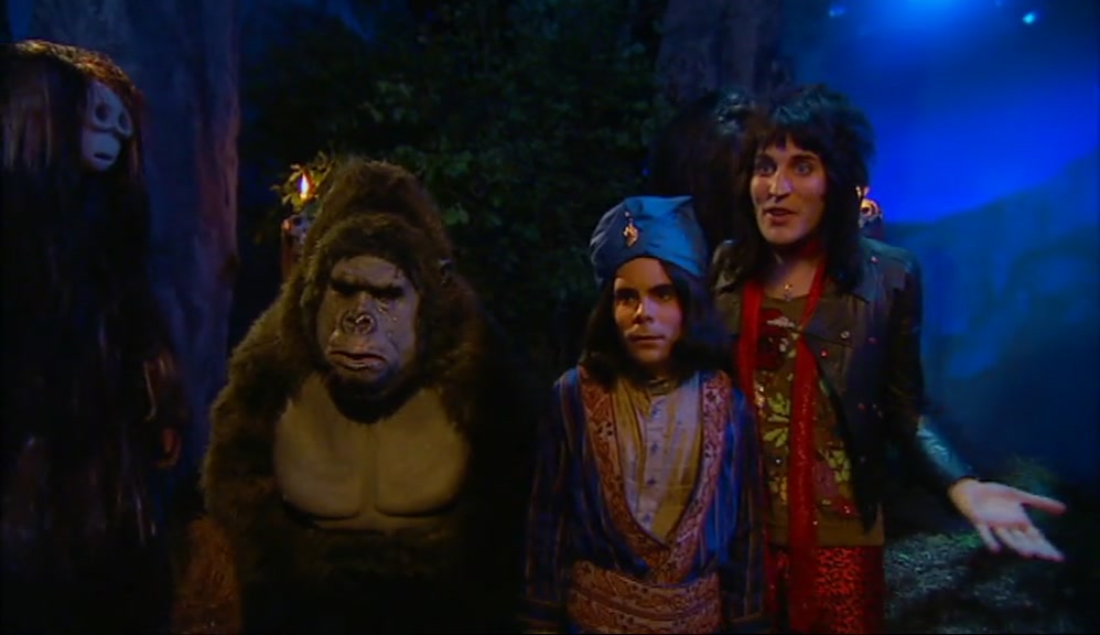 - WE THOUGT YOU'VE BEEN KILLED! - WHAT? BY THESE GUYS? THEY'RE PEACEFUL. 