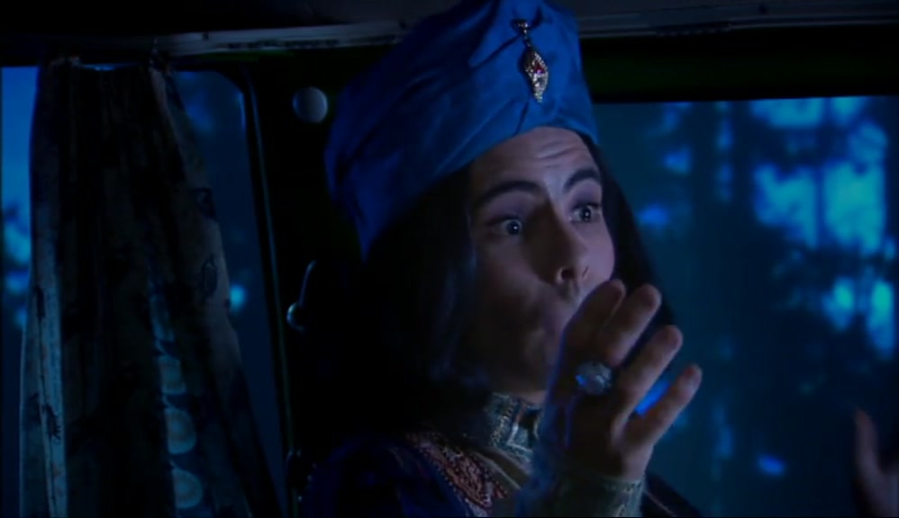 - DID YOU BRING YOUR MAGIC CARPET? - HOWARD WOULDN'T LET ME PACK IT - 'ONE SUITCASE'! 