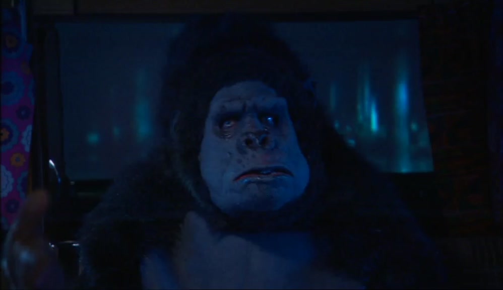 - YEAH, YEAH, SO YOU CHOPPED HIS HEAD OFF, RIGHT? - NO. I CHOPPED HIS FEET OFF. STOPPED HIM PRESSING ACCELERATOR. 