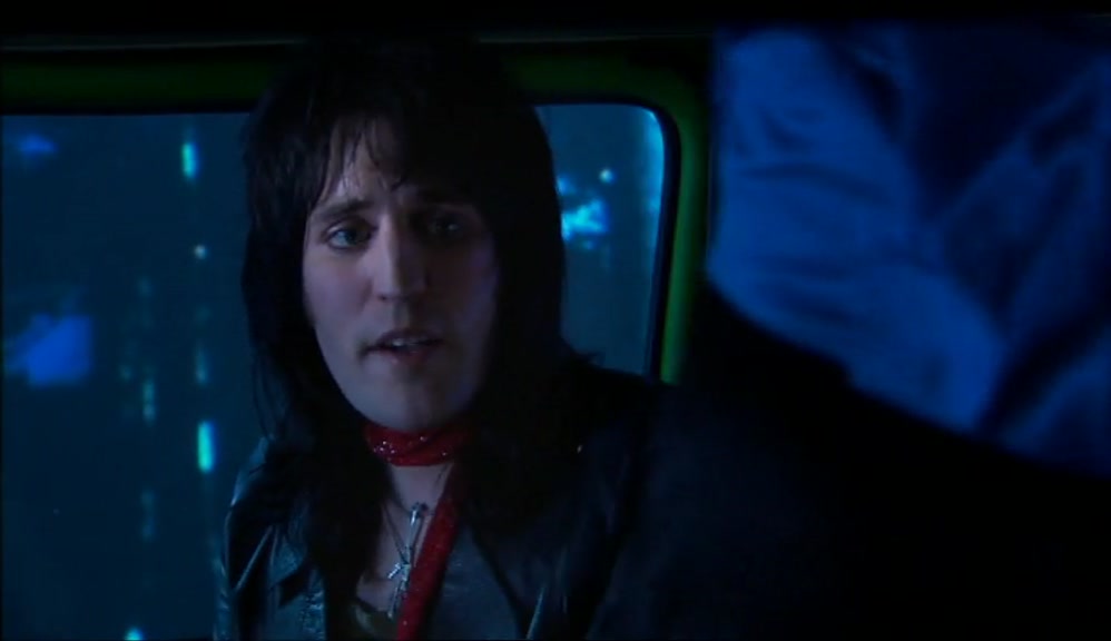 - UH. WHAT ARE WE GOING TO DO? PINEY RIDGE IS ABOUT 5 HOURS AWAY ON FOOT. - MINI CAB? 