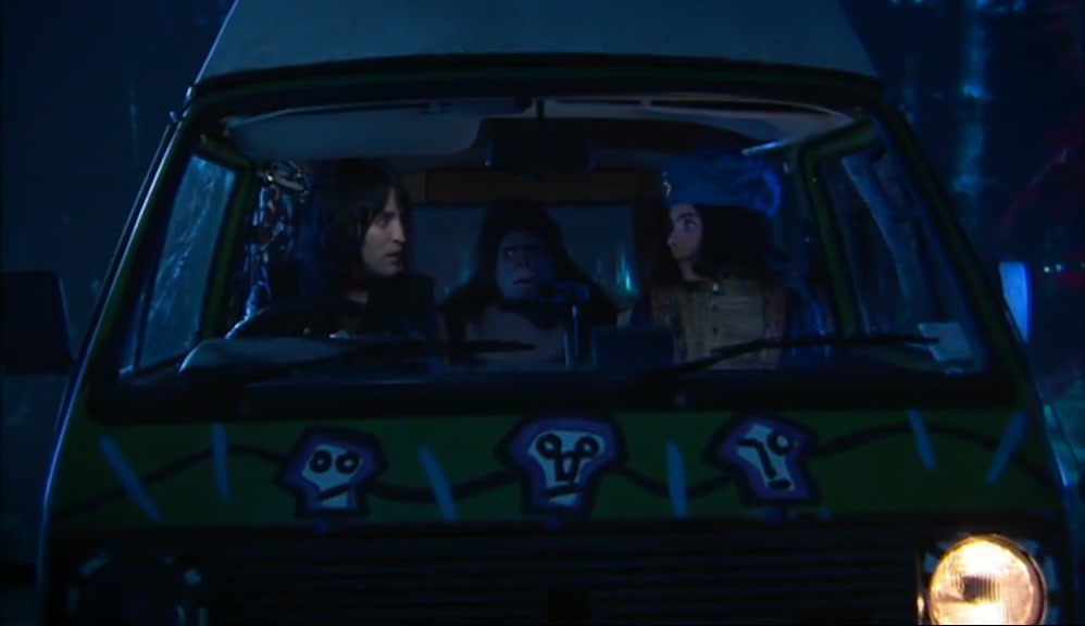 - DO YOU THINK HOWARD WILL BE ALL RIGHT, NABOO? - WE'RE GOING TO HAVE TO MOVE FAST, BEFORE THE YETIS GET HIM. 