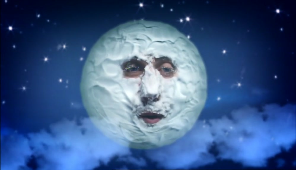 IT DON'T MAKE NO DIFFERENCE. WHEN YOU ON THE MOON, EVERYTHING LANDS THE SAME. 