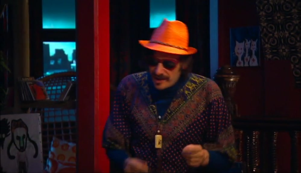 (JAZZ MUSIC ON STEREO)  