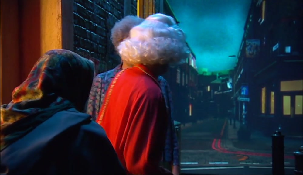 -HOWARD, ROUGH HER UP A BIT. -WHAT? 