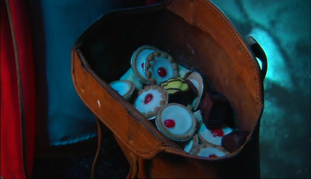 HOWARD, SHE HASN'T GOT IT. IT'S JUST A SELECTION OF CAKES. 