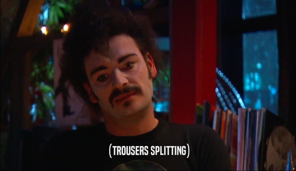 (TROUSERS SPLITTING)  
