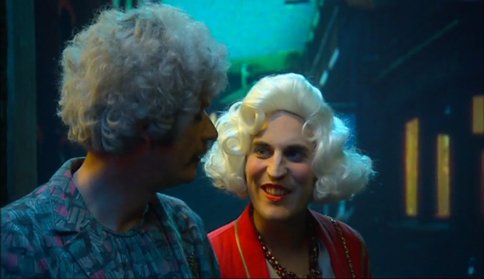 -GLAMOUR NANA. -WE'RE SUPPOSED TO BE BLENDING IN. 