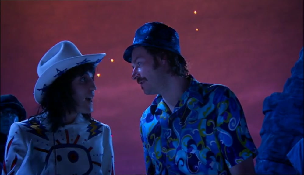 -ONE MINUTE. -WHAT ARE YOU DOING? 