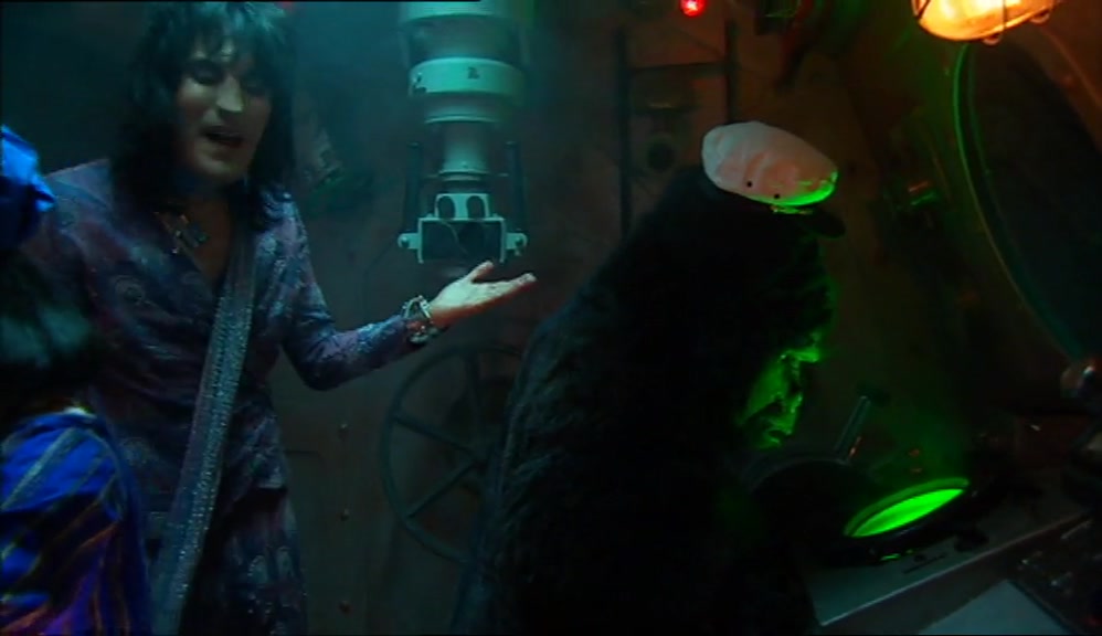 I'LL SORT THIS OUT. WHAT YOU DOING, BOLLO?  