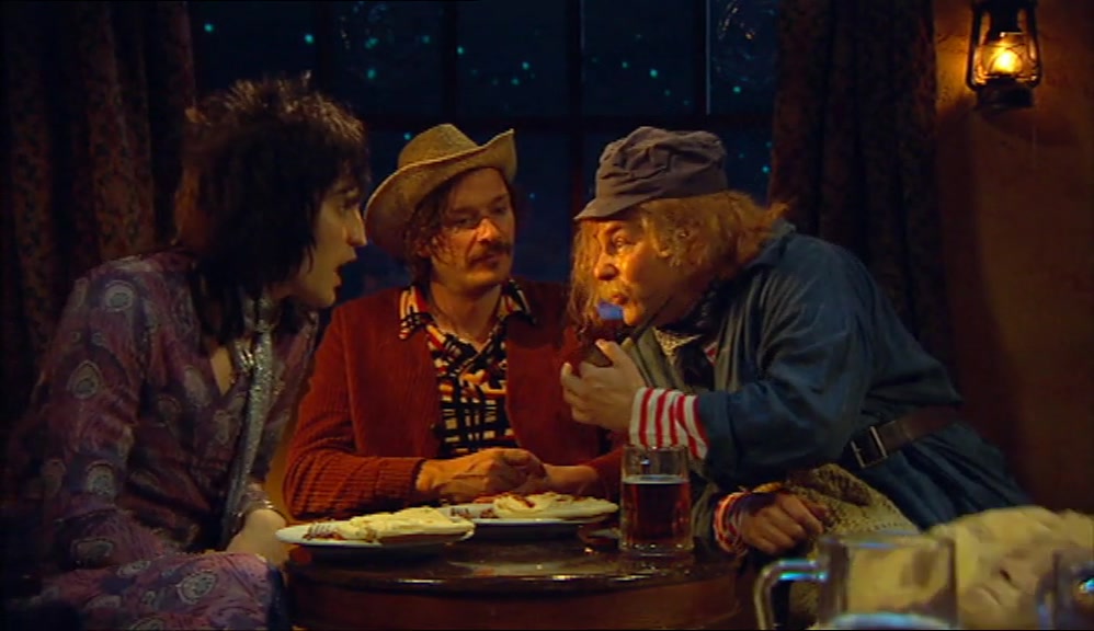 LET ME LET YOU IN ON A LITTLE SECRET. GATHER ROUND.  
