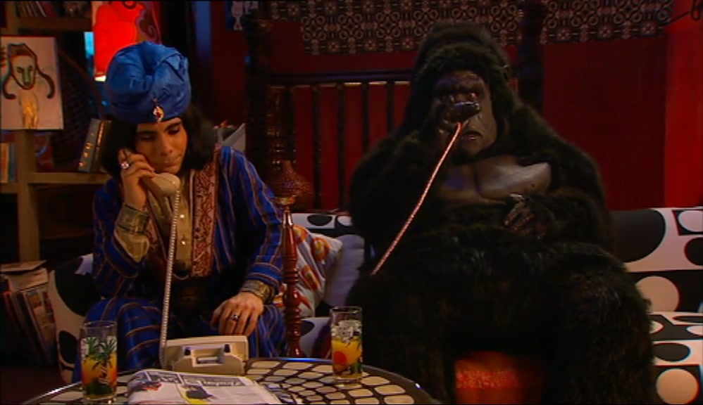 -HELLO. -VINCE: HEY, NABOO, HOW ARE YOU? 