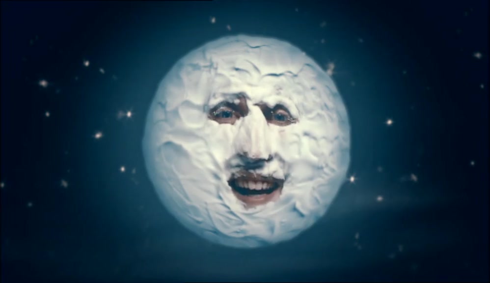 BUT I THINK FOR THE MOON IT'S GOOD TO HAVE YOUR OWN SPACE. 