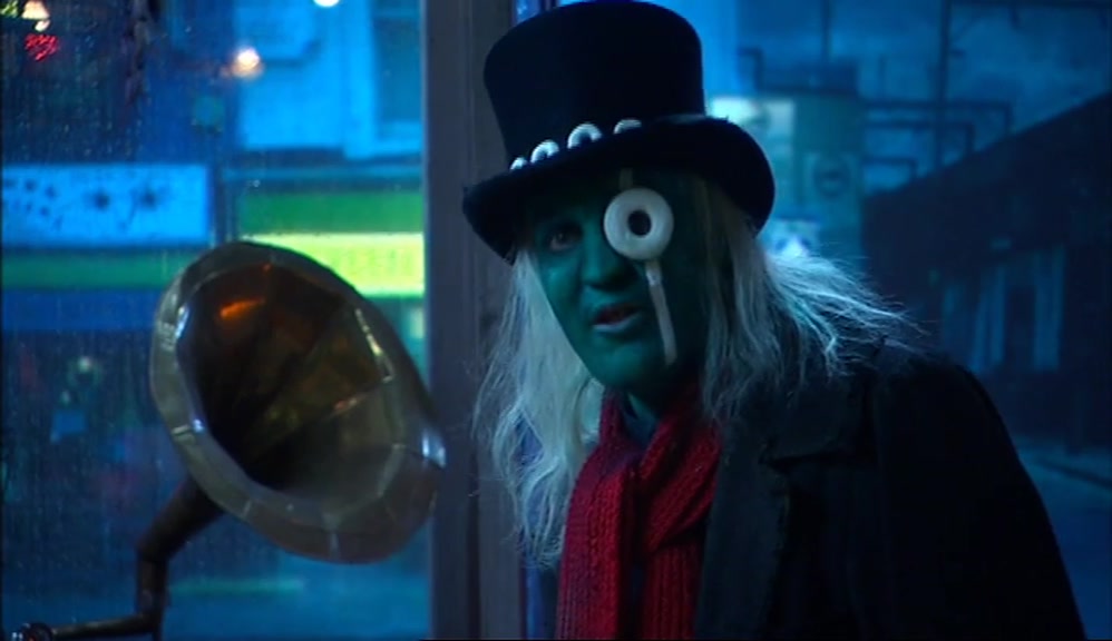 - IT CAN BE QUITE AN INTERESTING COMBO. - REALLY? HOW SO? 