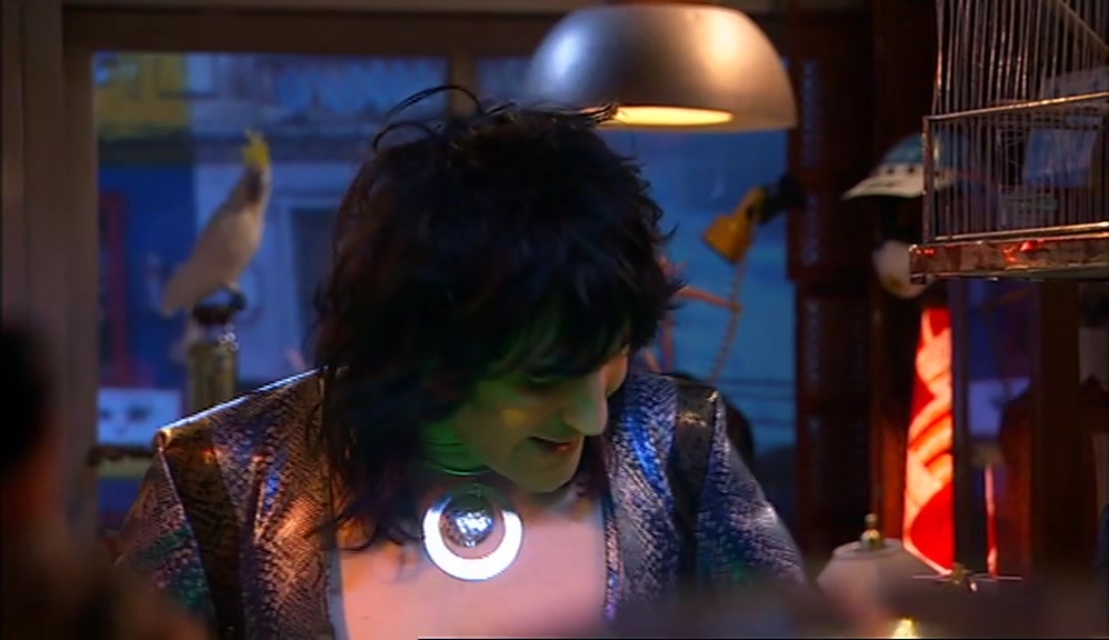 - YEAH, IT IS COOL, ISN'T IT? - BUT IT'S A BIT WORN AT THE ELBOWS. 