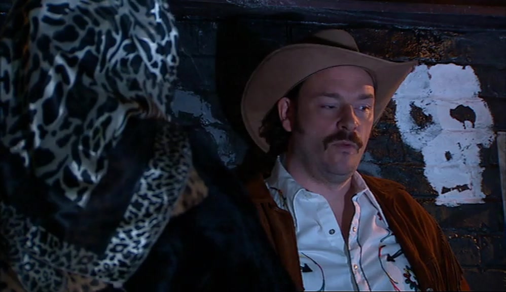 - I HOPE YOU'RE AS GOOD AS YOUR FRIEND SAYS. - WELL, YOU KNOW, I AM PRETTY GOOD. 