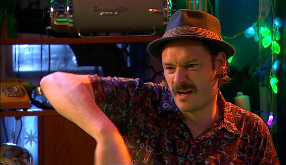 YOU'VE COME OUT OF HOXTON SQUARE, GONE DOWN TO THAT CAR PARK BEHIND THE DRAGON BAR. 